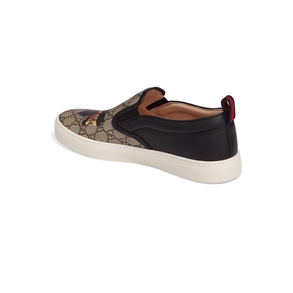 gucci wolf slip on